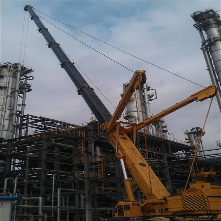 蕲春吊板房的吊车